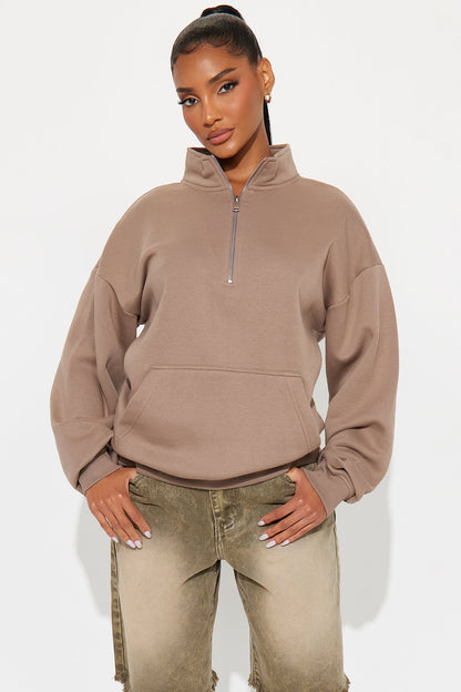 https://cdn.shopify.com/s/files/1/0293/9277/files/09-05-25-S3_16_123QUARTERZIP_Mocha_ZSR_AB_JS_10-08-55_30933_PXF.jpg?v=1757373334
