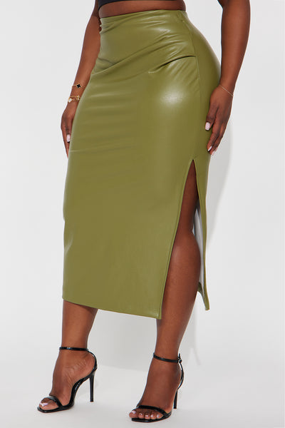 https://cdn.shopify.com/s/files/1/0293/9277/files/09-05-25_S4_11_S30312_Olive_ZSR_JZ_RXL_10-36-33_PLUS_0784_PXF.jpg?v=1757379791&with=400&height=600