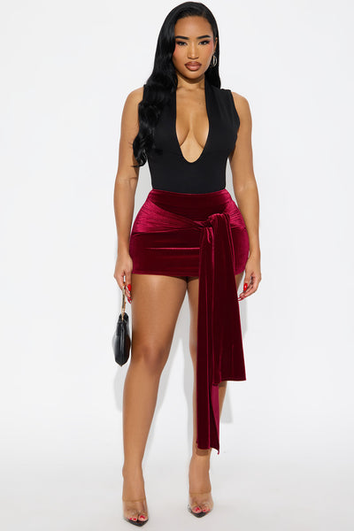 https://cdn.shopify.com/s/files/1/0293/9277/files/09-06-25_S1_68_B22503SK0102_Burgundy_CR_RL_14-31-33_75256_CM.jpg?v=1757456891&with=400&height=600