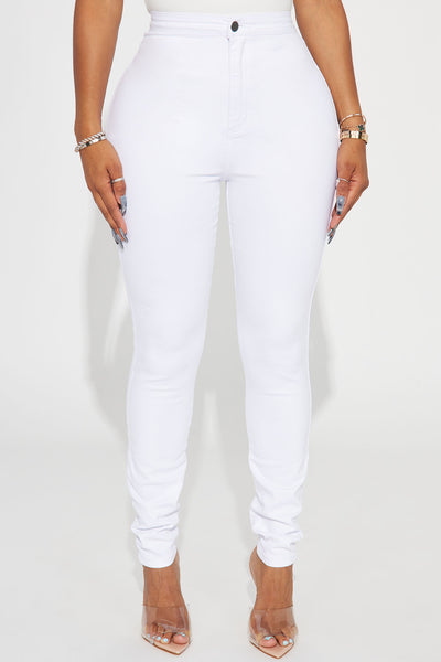 https://cdn.shopify.com/s/files/1/0293/9277/files/09-07-23Studio1_KT_PC_10-54-30_11_FN103FN_White_PR_3355_JB.jpg?v=1735240548&with=400&height=600