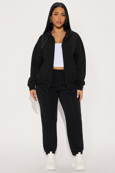 https://cdn.shopify.com/s/files/1/0293/9277/files/09-08-25_S1_95_75784_Black_ZSR_KJ_PC_20-28-05_76000_PXF.jpg?v=1757520751&with=400&height=600