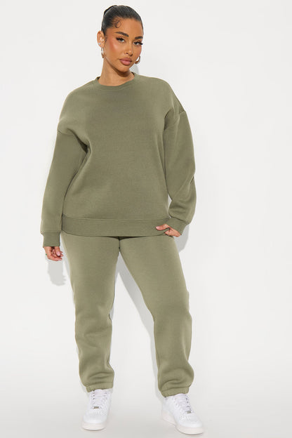 https://cdn.shopify.com/s/files/1/0293/9277/files/09-09-25_S1PM_94_75784_Olive_JP_JS_19-24-22_76201_CM_CM.jpg?v=1757543149