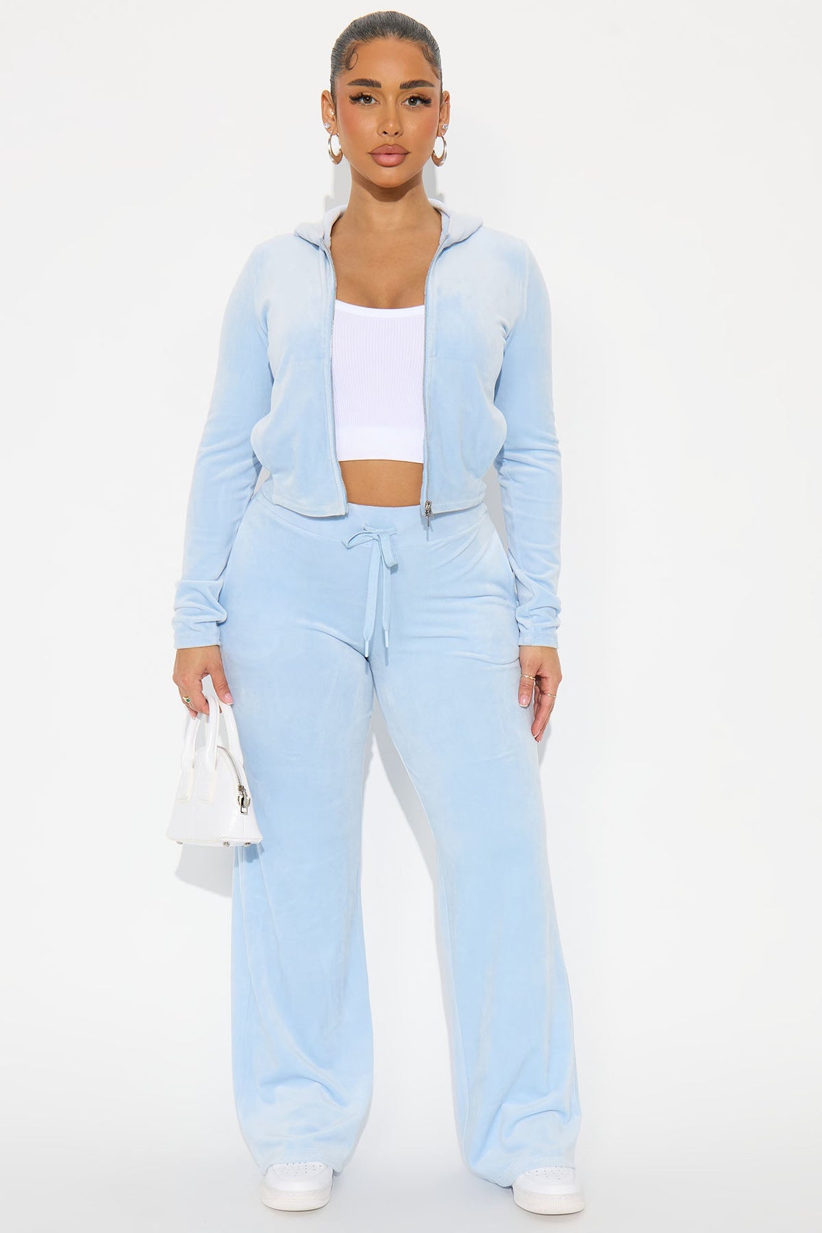 https://cdn.shopify.com/s/files/1/0293/9277/files/09-09-25_S1PM_99_BSET03464_Blue_JP_JS_19-45-21_19983_CM.jpg?v=1757543282