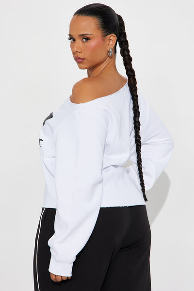 https://cdn.shopify.com/s/files/1/0293/9277/files/09-11-25_S4_48_7CHV5A2841NV_White_ZSR_DA_JW_14-12-38_PLUS_4734_PXF.jpg?v=1759508976&with=400&height=600