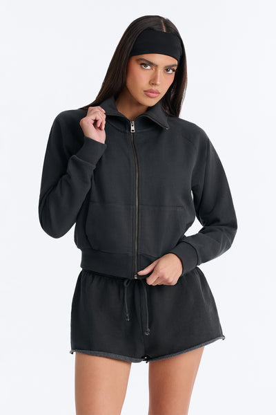 https://cdn.shopify.com/s/files/1/0293/9277/files/09-11-26_S9_18_OLEPKUSM14_WashedBlack_ZSR_ACE_CW_14-12-22_7349_PXF.jpg?v=1789399122&with=400&height=600
