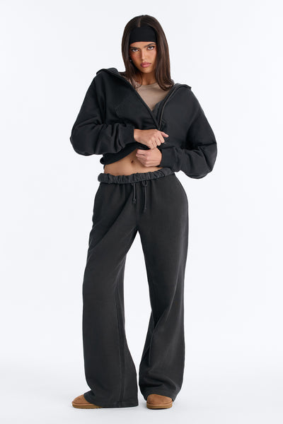 https://cdn.shopify.com/s/files/1/0293/9277/files/09-11-26_S9_32_OLEPKUSM12_WashedBlack_ZSR_ACE_CW_14-12-22_7833_PXF.jpg?v=1789399705&with=400&height=600