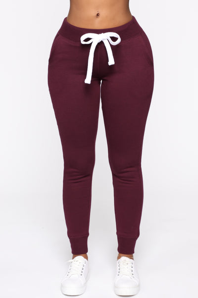 https://cdn.shopify.com/s/files/1/0293/9277/products/09-12-19_Studio_1_DV_KYS_14-15-47_16__P100_Plum_P_3592_WG.jpg?v=1641846850&with=400&height=600