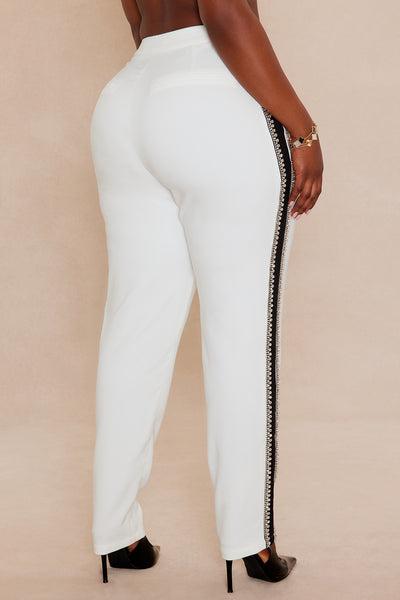 https://cdn.shopify.com/s/files/1/0293/9277/files/09-12-25_S5_20_25GWF4124C_WhiteBlack_AE_JS_13-05-32_PLUS_2190_PXF.jpg?v=1758059388&with=400&height=600