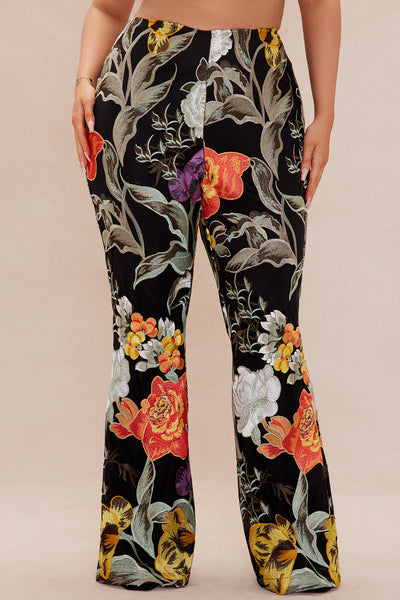 https://cdn.shopify.com/s/files/1/0293/9277/files/09-13-24_S5_4_C88299_Blackcombo_RA_IM_10-05-29_PLUS_50704_PXF.jpg?v=1726526586&with=400&height=600