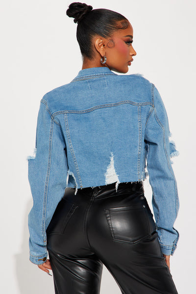 https://cdn.shopify.com/s/files/1/0293/9277/files/09-15-23Studio4_CB_D_14-46-24_53_IN1001JC_MediumWash_R_1540_SG.jpg?v=1695427105&with=400&height=600