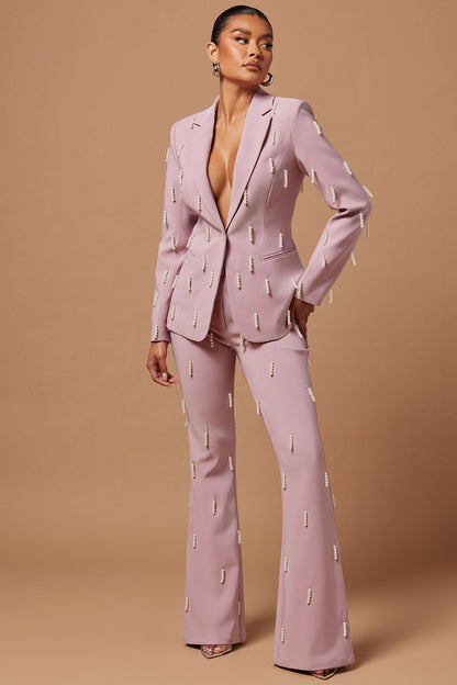 https://cdn.shopify.com/s/files/1/0293/9277/files/09-15-23Studio5_BT_IM_14-01-22_34_B30388B_Mauve_P_0830_JB_JB.jpg?v=1695747094
