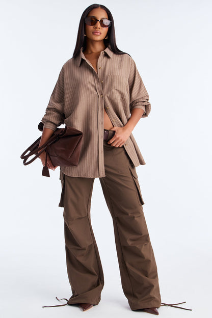 https://cdn.shopify.com/s/files/1/0293/9277/files/09-16-25_S9_4_HF25C853_Brown_CR_SS_13-29-23_34608_PXF.jpg?v=1758293732