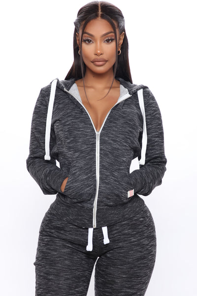 https://cdn.shopify.com/s/files/1/0293/9277/products/09-17-20Studio1_JP_ON_14-05-55_15_J415_Blackcombo_R_0043_RA.jpg?v=1600384239&with=400&height=600