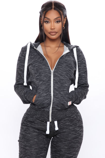https://cdn.shopify.com/s/files/1/0293/9277/products/09-17-20Studio1_JP_ON_14-05-55_15_J415_Blackcombo_R_0043_RA.jpg?v=1600384239