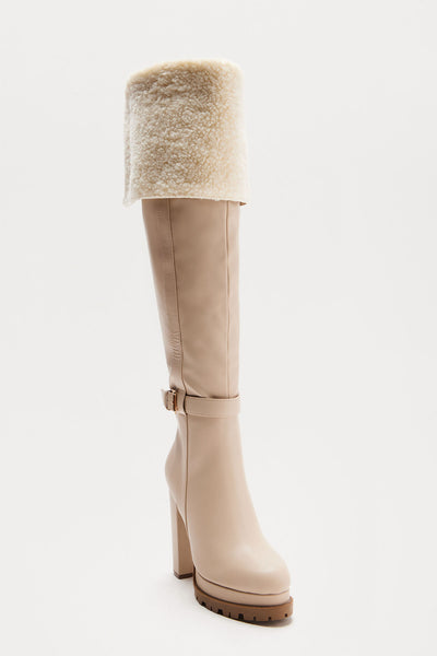 https://cdn.shopify.com/s/files/1/0293/9277/files/09-19-24_S15_48_MONCLAIR38_Cream_CZ_10-30-545153_ES.jpg?v=1727220339&with=400&height=600