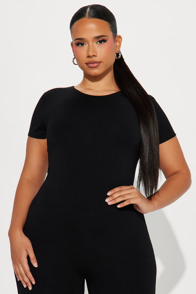 https://cdn.shopify.com/s/files/1/0293/9277/files/09-21-23Studio1_TK_PC_09-36-07_1_JP2518FN_Black_P_8665_PLUS_PXF.jpg?v=1718144098&with=400&height=600