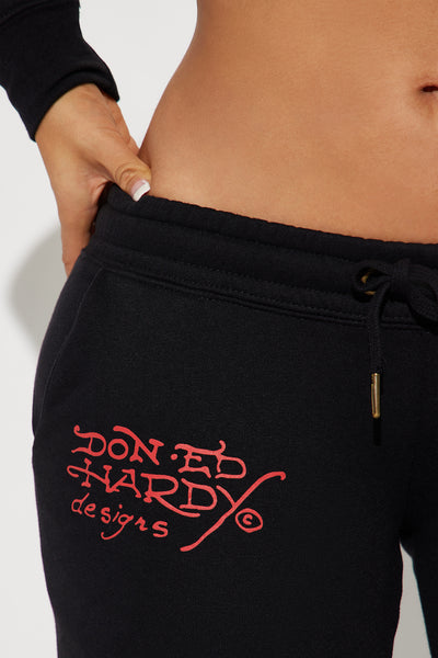https://cdn.shopify.com/s/files/1/0293/9277/files/09-21-23Studio3_RA_DB_10-16-01_9_EHW82007_Black_26110_PXF.jpg?v=1695836190&with=400&height=600