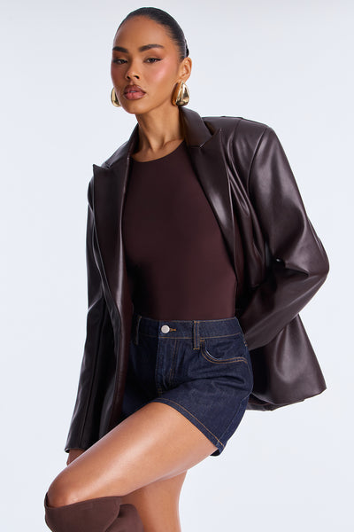 https://cdn.shopify.com/s/files/1/0293/9277/files/09-25-25_S7_3_B32505SK3805_RinseBlueWash_LB_DJ_11-38-19_6560_PXF.jpg?v=1759275779&with=400&height=600