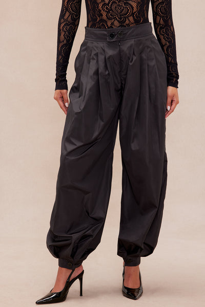 https://cdn.shopify.com/s/files/1/0293/9277/files/09-26-25_S5_29_25GWT2801_Black_RA_EW_13-11-10_5674_PXF.jpg?v=1759180058&with=400&height=600