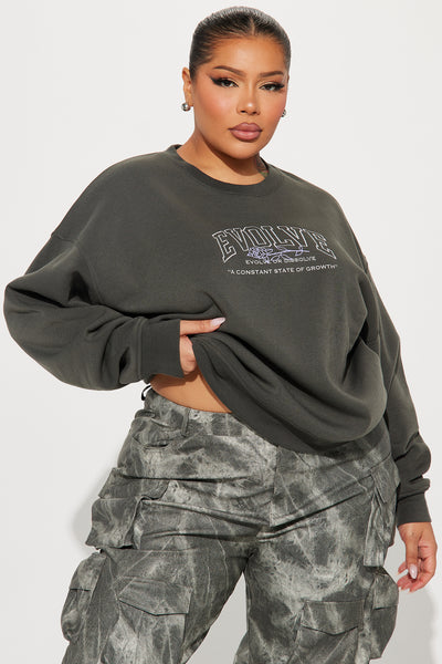 https://cdn.shopify.com/s/files/1/0293/9277/files/09-28-23Studio4_KT_AC_11-40-43_27_CLLG437F_BlackWash_8612_PLUS_PXF.jpg?v=1697146007&with=400&height=600