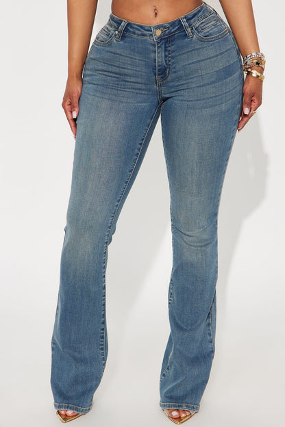 https://cdn.shopify.com/s/files/1/0293/9277/files/09-29-25_S2PM_22_B32505JN3604_DarkWash_AE_RL_17-58-16_1660_SG.jpg?v=1759267430