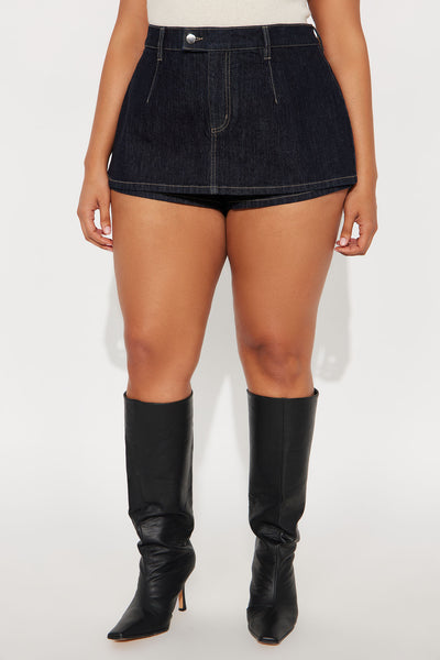 https://cdn.shopify.com/s/files/1/0293/9277/files/09-30-25_S2_5_B32504SK3801_RinseBlueWash_ZSR_JG_AC_08-38-28_PLUS_35297_EH.jpg?v=1759352661&with=400&height=600