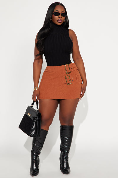 https://cdn.shopify.com/s/files/1/0293/9277/files/10-01-25_S5_27_FN4385MNPC_Terracotta_ZSR_TK_AC_12-31-02_PLUS_7604_PXF.jpg?v=1759771824&with=400&height=600