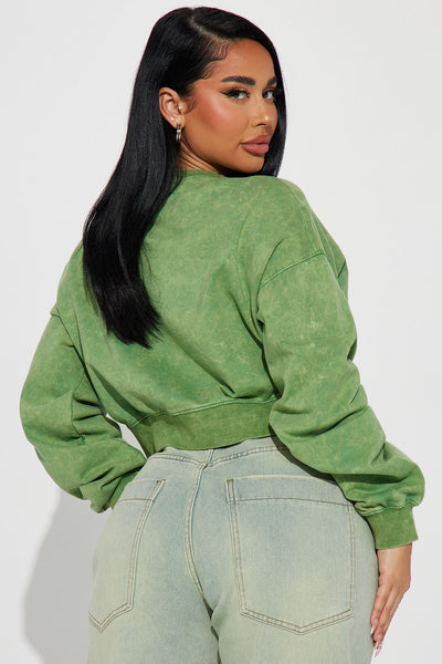https://cdn.shopify.com/s/files/1/0293/9277/files/10-03-23Studio1_KF_PC_14-20-14_32_ZDZPK9761_Green_P_0549_PXF_KP.jpg?v=1738358639&with=400&height=600