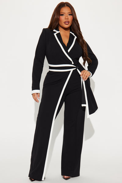 https://cdn.shopify.com/s/files/1/0293/9277/files/10-04-24_S4_45_JP81067_Black_TK_SS_14-06-59_PLUS_77104_PXF.jpg?v=1728337462&with=400&height=600