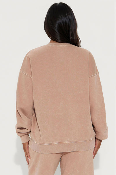 https://cdn.shopify.com/s/files/1/0293/9277/files/10-06-25_S4_18_V22507SC4701TOP_Taupe_JZ_JC_09-36-26_26826_CM-Kaliani_CM_PXF.jpg?v=1761260363&with=400&height=600