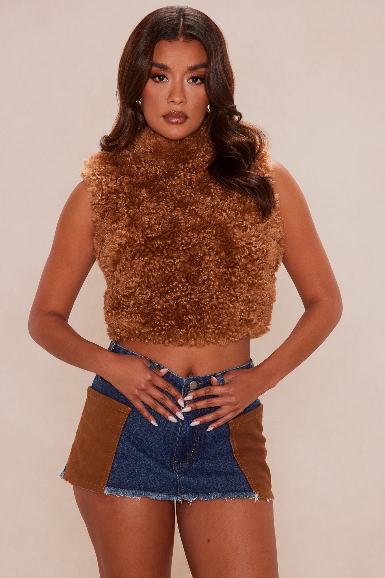 https://cdn.shopify.com/s/files/1/0293/9277/files/10-07-25_S5_37_D71011_Camel_KF_IM_13-48-06_12758_PXF.jpg?v=1760375436