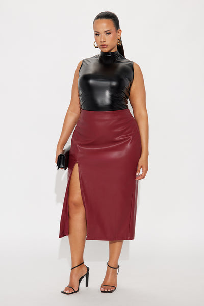https://cdn.shopify.com/s/files/1/0293/9277/files/10-08-25_S4_7_V22507SK1104_Burgundy_KF_MC_10-36-23_PLUS_28729_SKS.jpg?v=1760052409&with=400&height=600