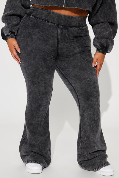 https://cdn.shopify.com/s/files/1/0293/9277/files/10-10-23Studio4_TK_AC_15-00-57_56_ZDZPK11271BR_BlackWash_28620_PLUS_PXF.jpg?v=1709746778&with=400&height=600