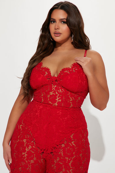 https://cdn.shopify.com/s/files/1/0293/9277/products/10-11-22Studio1_KJ_AC_11-44-49_20_P2107FN_Red_P_0010_PLUS_JB.jpg?v=1665529342&with=400&height=600