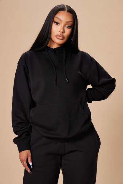 https://cdn.shopify.com/s/files/1/0293/9277/products/10-13-22Studio7_ME_RL_15-04-41_20_WMKT40418_Black_0775__WG.jpg?v=1665788623&with=400&height=600