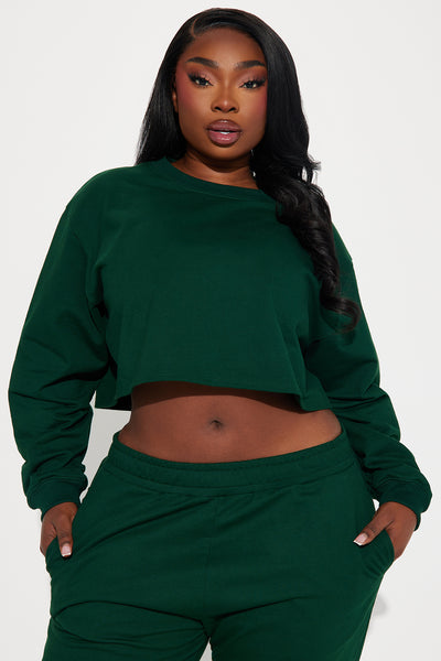 https://cdn.shopify.com/s/files/1/0293/9277/files/10-13-23Studio1_TH_DB_09-57-06_3_ZDABCTOP_Green_4954_PLUS_PXF.jpg?v=1697732485&with=400&height=600