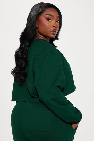 https://cdn.shopify.com/s/files/1/0293/9277/files/10-13-23Studio1_TH_DB_09-58-49_3_ZDABCTOP_Green_4970_PLUS_PXF.jpg?v=1697732484&with=400&height=600