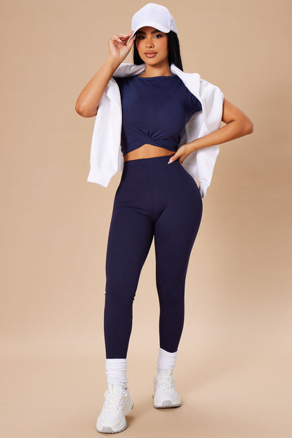 https://cdn.shopify.com/s/files/1/0293/9277/products/10-14-22Studio7_ME_RL_11-07-55_14_IB5400_Navy_20921_SG.jpg?v=1666027505