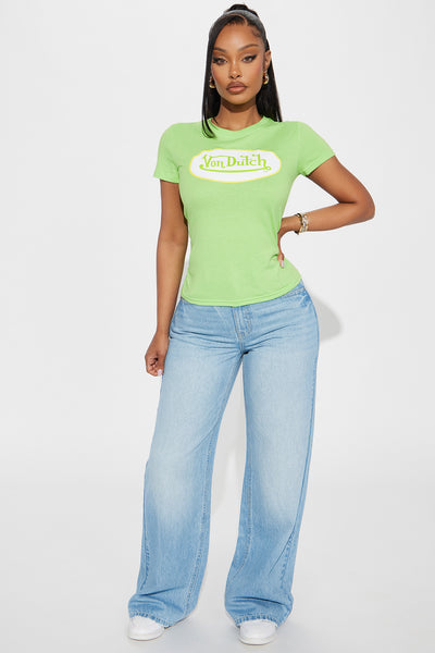 https://cdn.shopify.com/s/files/1/0293/9277/files/10-15-24_S2_18_7VND9A8036_Lime_CXB_RL_14-35-41_14444_PXF.jpg?v=1729113522&with=400&height=600