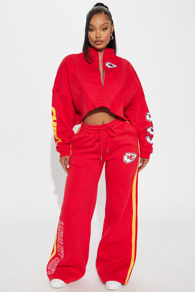 https://cdn.shopify.com/s/files/1/0293/9277/files/10-15-24_S2_39_JHLF682FKCFS_Red_CXB_RL_15-35-35_14599_PXF.jpg?v=1729117826&with=400&height=600