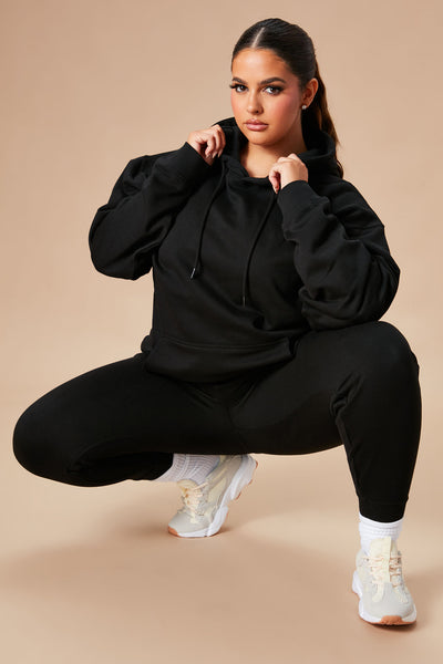 https://cdn.shopify.com/s/files/1/0293/9277/products/10-17-22Studio7_KJ_DJ_11-26-15_28_WMKT40418_Black_0579_PLUS_PB.jpg?v=1670892986&with=400&height=600