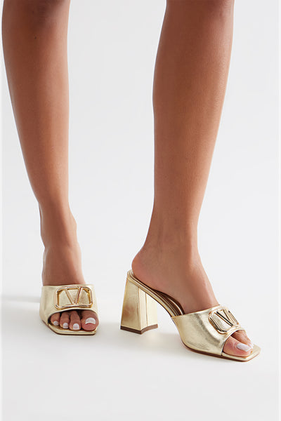 https://cdn.shopify.com/s/files/1/0293/9277/files/10-17-25_S1PM_87_LEANA56_Gold_KJ_GR_19-17-17_2039_SKS.jpg?v=1761236705&with=400&height=600