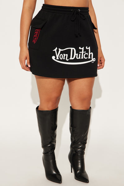 https://cdn.shopify.com/s/files/1/0293/9277/files/10-17-25_S2_27_7VND3A7304NV_Black_TK_JS_11-13-22_PLUS_7279_PXF.jpg?v=1761169691&with=400&height=600