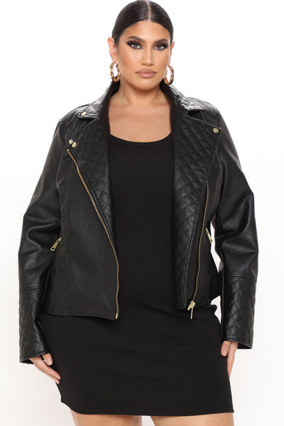 https://cdn.shopify.com/s/files/1/0293/9277/products/10-19-21Studio3_ME_RL_12-04-39_21_HMJ20388_Black_4702_PLUS_KL.jpg?v=1664236033&with=400&height=600