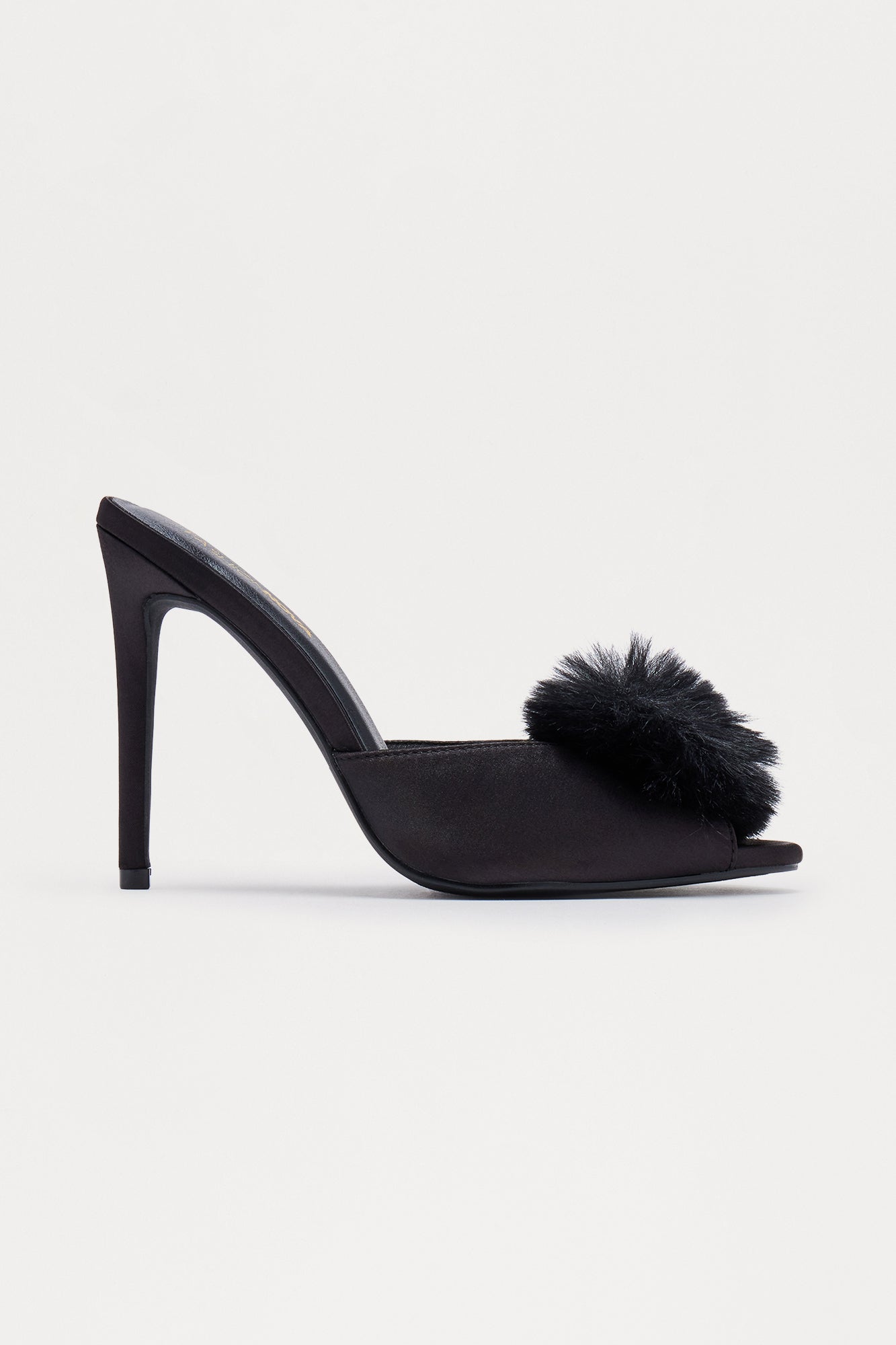 https://cdn.shopify.com/s/files/1/0293/9277/files/10-20-25_SL2_38_MELODYM_Black_KP_15-28-11_FLATLAY_0377_PXF.jpg?v=1761149311