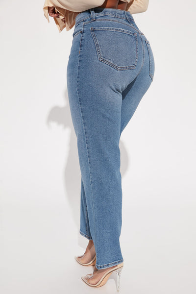 https://cdn.shopify.com/s/files/1/0293/9277/products/10-22-22Studio2_MS_RL_14-52-01_34_FNN23475FB06C_MediumBlueWash_268_ES.jpg?v=1666635343&with=400&height=600