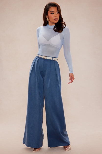 https://cdn.shopify.com/s/files/1/0293/9277/files/10-23-25_S5_31_C94281_Denim_JG_IM_14-20-20_28869_PXF_c7077f69-2e05-4835-8c8c-c39b81f171f9.jpg?v=1761349743