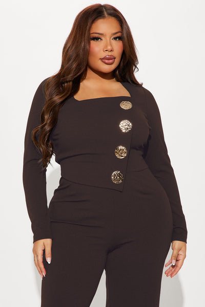 https://cdn.shopify.com/s/files/1/0293/9277/files/10-24-24_S4_30_JP23672_Black_KS_DO_13-45-17_PLUS_83714_SL_SL_Chocolate.jpg?v=1736986252&with=400&height=600