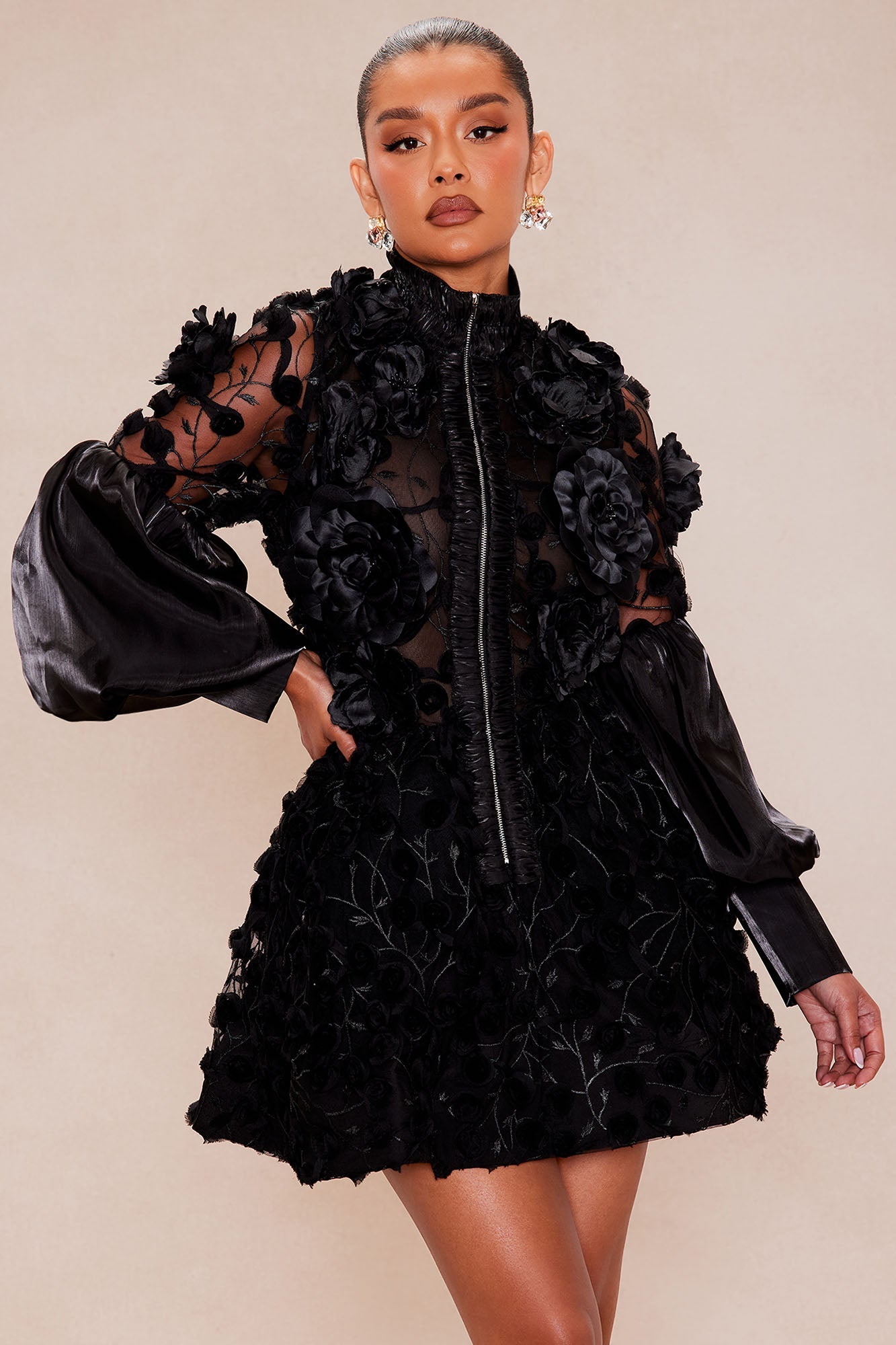 https://cdn.shopify.com/s/files/1/0293/9277/files/10-24-25_S5_46_25GWQ758A_Black_JG_IM_13-39-28_30272_PXF_SG.jpg?v=1761609414