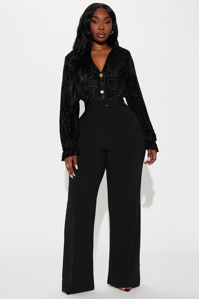 https://cdn.shopify.com/s/files/1/0293/9277/files/10-25-24_S4_6_JP23684_Black_AZ_MC_10-33-03_PLUS_84279_PXF.jpg?v=1730147373&with=400&height=600